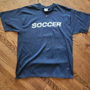 NWOT  Men's NIKE Soccer T-shirt size XL
